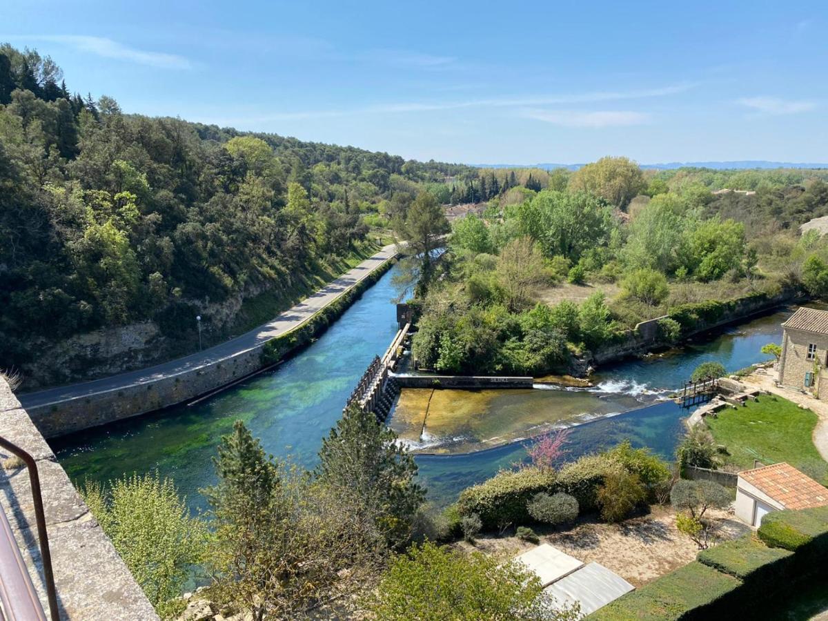 Un Coin De Luberon Lägenhet LʼIsle-sur-la-Sorgue Exteriör bild